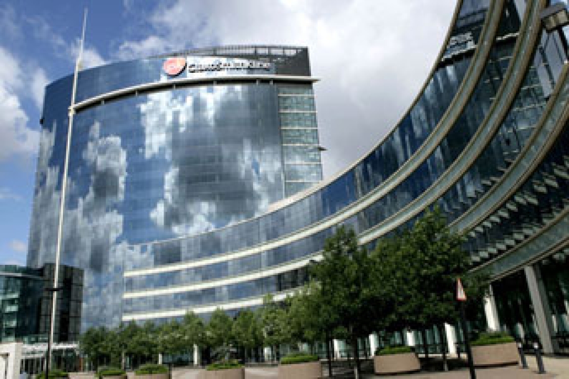 GSK и CureVac будут разрабатывать поливалентную вакцину против COVID-19 на основе мРНК