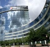 GSK и CureVac будут разрабатывать поливалентную вакцину против COVID-19 на основе мРНК